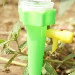 Plant Bewateringssysteem - 12 Stuks - Bewateringsyteem - Watergeefsysteem - Plantenbol - Automatische Gieter - Water Druppelaar - Druppelsysteem - Bewateringssysteem - Druppel Systeem - Water Geef Systeem - Plantenbol 13 Plant Bewateringssysteem - 12 Stuks - Bewateringsyteem - Watergeefsysteem - Plantenbol - Automatische Gieter - Water Druppelaar - Druppelsysteem - Bewateringssysteem - Druppel Systeem - Water Geef Systeem - Plantenbol -Tuin Kweekbenodigdheden 1198x1200 10