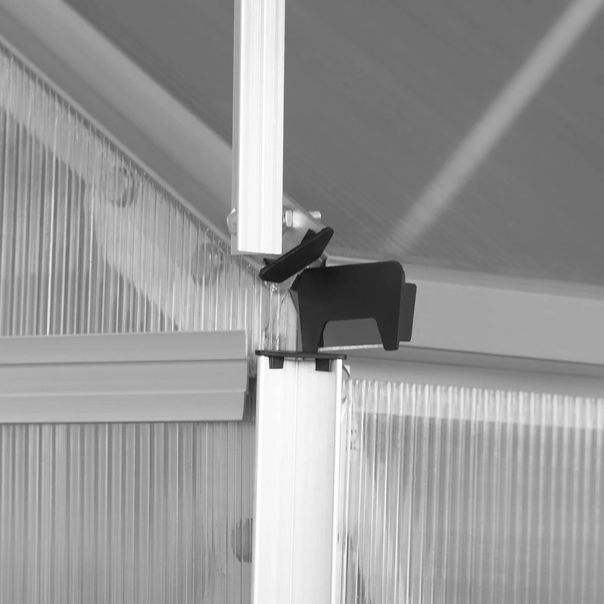 FUXTEC Tuinkas 3,6m² - Broeikas - Kweekkas - Hobbykas - Aluminium/holle Kamerplaat - FX-GWH136 10 FUXTEC Tuinkas 3,6m² - Broeikas - Kweekkas - Hobbykas - Aluminium/holle Kamerplaat - FX-GWH136 - Afbeelding 8