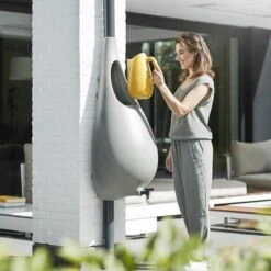 Elho Pure Raindrop 70L - Geel/Oker 34 Elho Pure Raindrop 70L - Geel/Oker -Tuin Kweekbenodigdheden 1200x1200 490