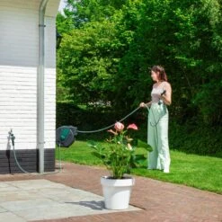 VONROC Automatische Slanghaspel – Incl. 25m Tuinslang, Aansluitslang, Spuitstuk, Koppelingen & Kraanaansluiting -Tuin Kweekbenodigdheden 1200x1200 659