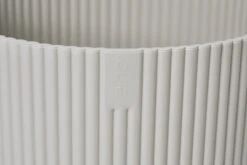 Elho Vibes Fold Rond 30 - Bloempot Voor Binnen - Ø 29.5 X H 27.2 Cm - Zijdewit 23 Elho Vibes Fold Rond 30 - Bloempot Voor Binnen - Ø 29.5 X H 27.2 Cm - Zijdewit -Tuin Kweekbenodigdheden 1200x800 121