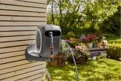 GARDENA - Wandslangenbox RollUp S - Slanghouder - 15 Meter - Ø 11 Mm 16 GARDENA - Wandslangenbox RollUp S - Slanghouder - 15 Meter - Ø 11 Mm -Tuin Kweekbenodigdheden 1200x800 39
