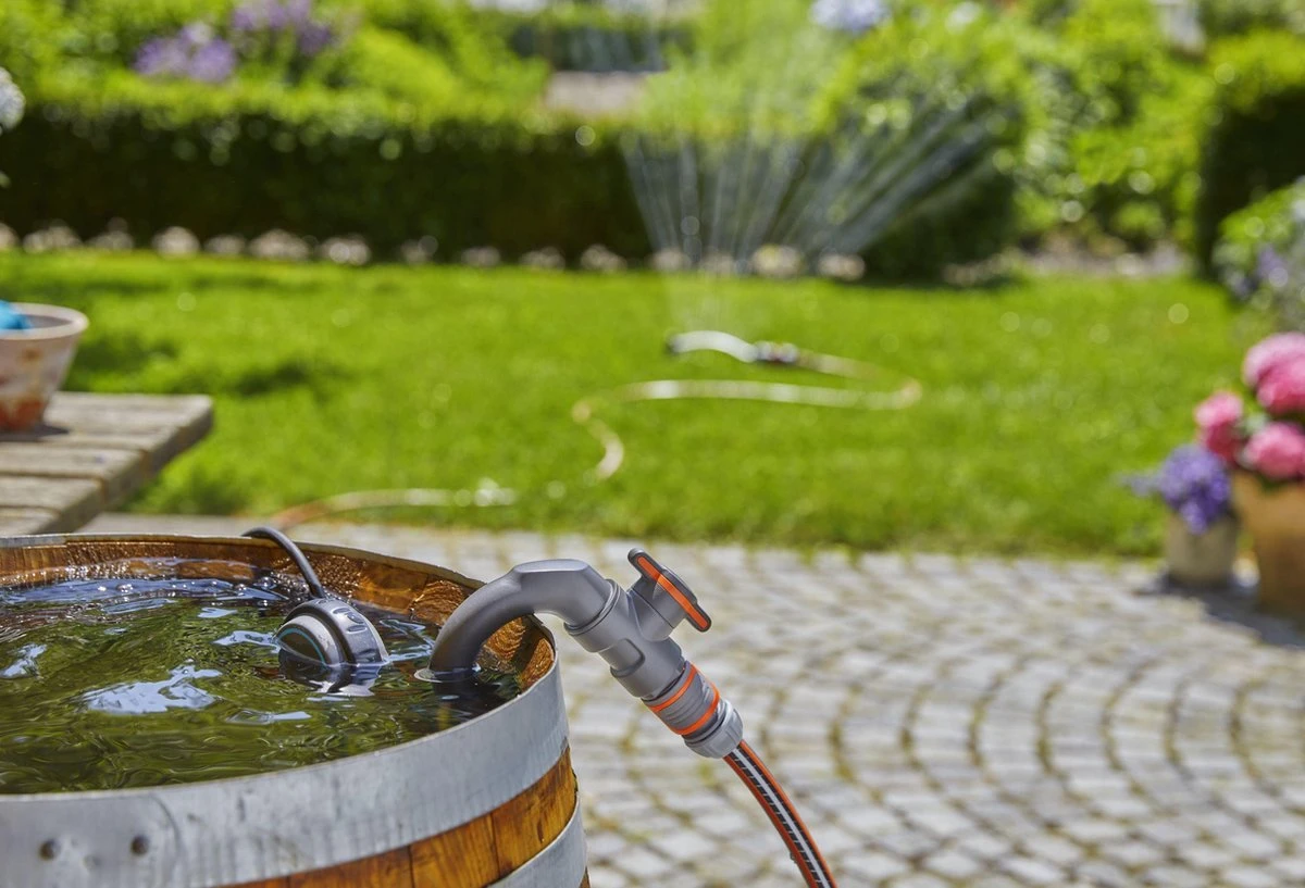 GARDENA - Regentonpomp 4000/1 - Telescopische Aluminium Hals 6 GARDENA - Regentonpomp 4000/1 - Telescopische Aluminium Hals - Afbeelding 4