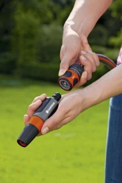 GARDENA Tuinspuit - Spuitpistool 41 GARDENA Tuinspuit - Spuitpistool -Tuin Kweekbenodigdheden 800x1200 35