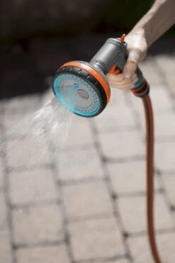 GARDENA - Comfort Broeskop - 5 Straalsoorten - Grijs 28 GARDENA - Comfort Broeskop - 5 Straalsoorten - Grijs -Tuin Kweekbenodigdheden 800x1200 5