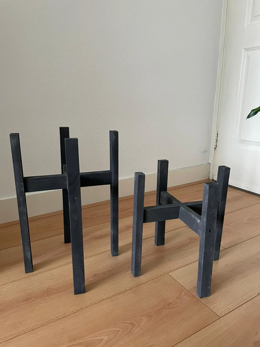 Plantenstandaard Binnen - Set Van 2 - Diameter Tot 24 Cm - Plantenkruk - Bloempotten Voor Binnen - Plantentafeltje Voor Binnen - Bloempot Standaard - Plantenstandaard - Hout - Mat Zwart/Donkergrijs 6 Plantenstandaard Binnen - Set Van 2 - Diameter Tot 24 Cm - Plantenkruk - Bloempotten Voor Binnen - Plantentafeltje Voor Binnen - Bloempot Standaard - Plantenstandaard - Hout - Mat Zwart/Donkergrijs - Afbeelding 4